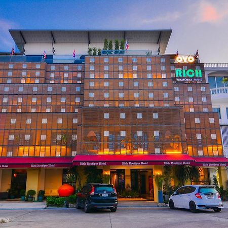 Oyo 115 Rich Boutique Hotel Ban Nong Khang Kültér fotó