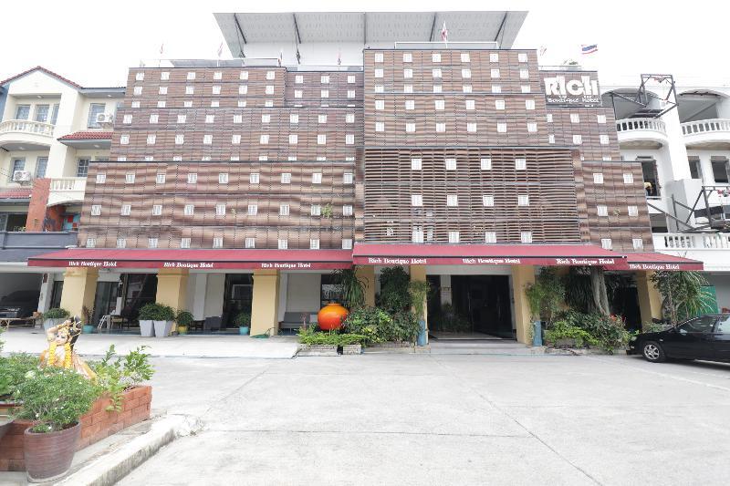 Oyo 115 Rich Boutique Hotel Ban Nong Khang Kültér fotó